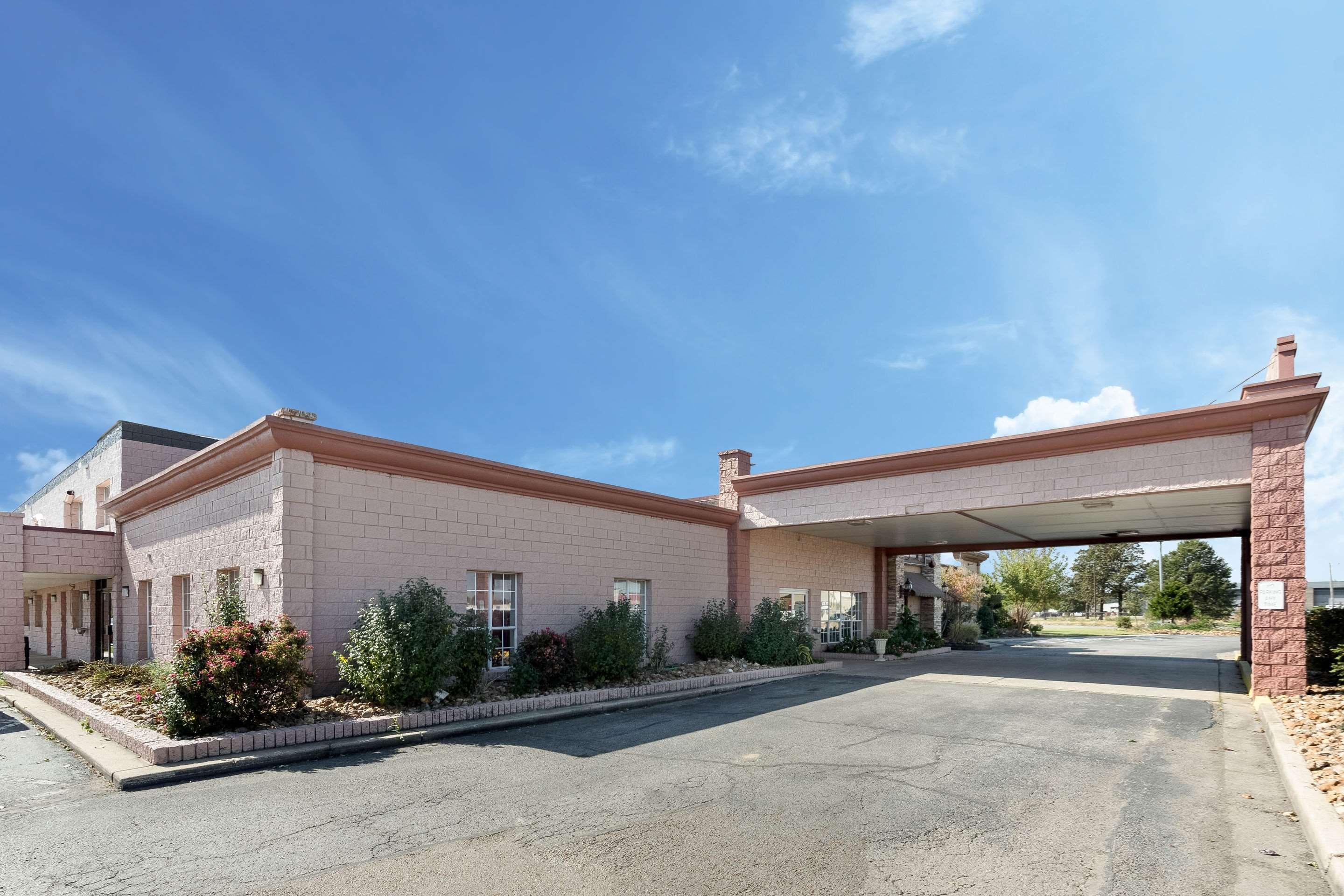 Quality Inn & Suites Paragould Экстерьер фото